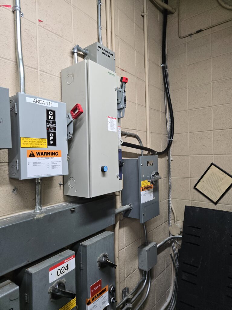 electrician-mississauga-scaled